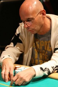 Guy Laliberté vola a Macao e sfida Tom Dwan nel Big Game