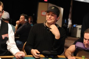 WSOP 2014: Bonavena scatenato, Hellmuth punta il 14°