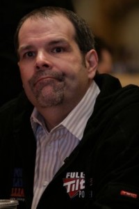 I grinder di Las Vegas: Howard Lederer deve cambiare Aria…