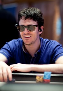 All Star Showdown: Haxton vince dopo 15 ore di gioco!