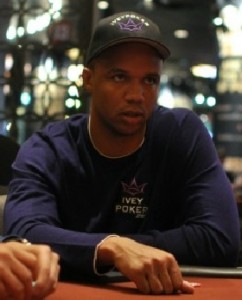 Phil Ivey: ‘a caccia di Hellmuth e della storia…’