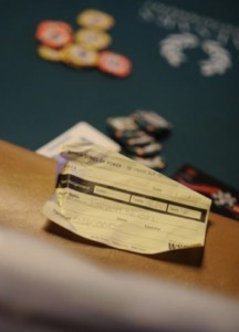Abbandona uno stack da 500.000 fiches al Main Event: 'Dio non vuole'