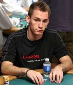 Bodog si libera di Justin Bonomo