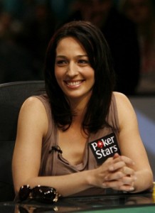 "High stakes Poker": Kara Scott al fianco di Gabe Kaplan?