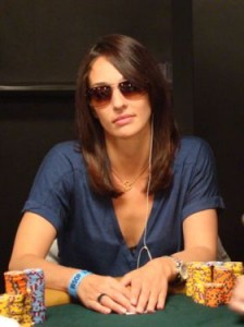 San Valentino di poker: il 14 febbraio parte High Stakes Poker 6