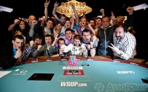 WSOP 2012: fenomeno Kovalchuk, doppio bracciale e record!