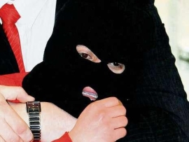 Rapina all’EPT di Berlino: si costituisce un membro della banda