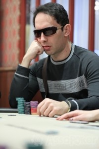 WSOPE Main Event: con Leonzio saluta anche l'Italia