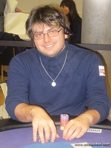 Poker heads up: Ita.Dred vs LucioM, via alla grande sfida