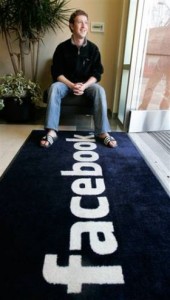 Facebook: nuova politica per il poker online