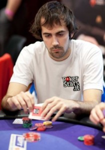 Jason Mercier a caccia del record di Erick Lindgren