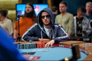 WSOP 2012: il day 4 dura una sola mano, esulta Merson