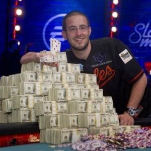 Global Poker Index: Merson, il trionfo vale solo un +14