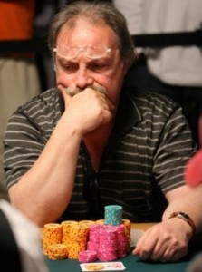 WSOP 2011 ev. 23: Limongi, Traniello, Pescatori, Italia da 8 (game)