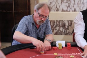 Main Event Day 2AB: Pescatori al top, Limongi padrone