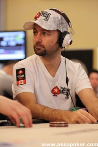 Negreanu: ‘quanto valgono i 9 braccialetti di Ivey?’