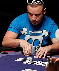 Epic Poker League event 2: imperversa il "Team Mercier"