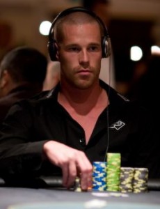 Poker online high stakes: Antonius asciuga "IHateJuice"