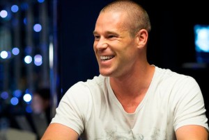 Patrik Antonius torna a dominare: vince 1.800.000 $ in aprile