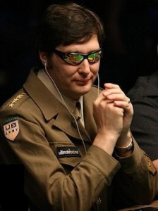 Phil Hellmuth: “Quei QQ dovevano vincere!”