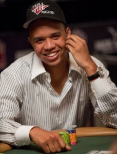 Phil Ivey: 920.000 $ al mese da Full Tilt Poker!