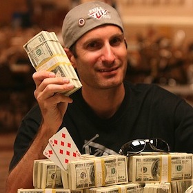 Poker video: 72 contro coppia d’Assi alle WSOP 2006