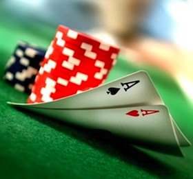 Giochi Italia: più slot, meno poker live?