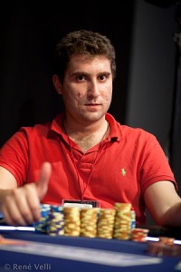 Estrellas Poker Tour, è caccia al 'bove': Lorenzo Sabato chipleader!