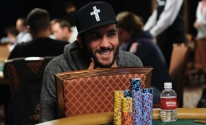 WSOP 2013 ev. 32: Sammartino passa, MaxShark no