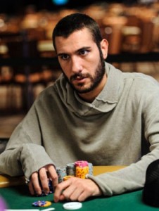 WSOP ev.32: day 2 per Sammartino e Maxshark