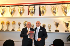 AC Milan e iZiplay presentano il 1° Gran Galà del Poker