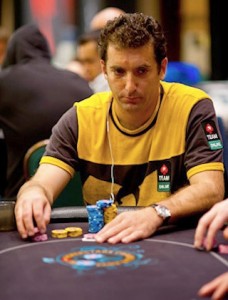 Sunday Million: QQ contro all-in preflop 250x, è un fold?