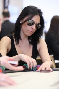 Il Texas Hold’em dominato dagli uomini: un problema biologico?