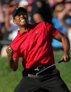 Tiger Woods si dà al poker al Mandalay Bay di Las Vegas
