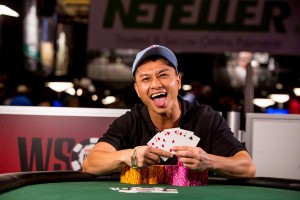 WSOP 2014: Hellmuth 8° e tiltato, Kitai super