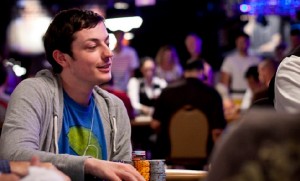 Full Tilt: ritorno da incubo per durrrr, Gus Hansen che botta!