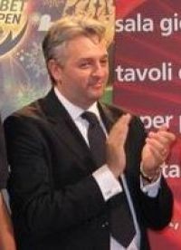 Italian Rounders varca i confini