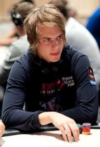Isildur1 dà spettacolo allo SCOOP, vince 247.200 $