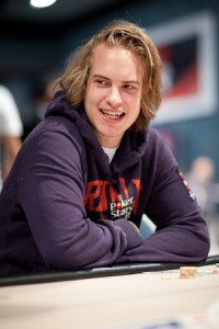 SuperStar Showdown, Isildur1 vs Mastermixus