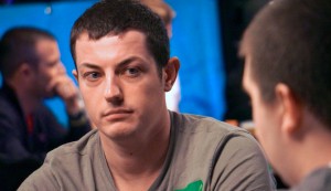 Tom Dwan deve una cifra milionaria ad Haralabos Voulgaris?