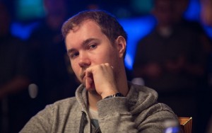 PostFlopAction e punting-peddler show, bene Gus Hansen
