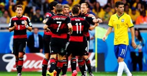 Neymar: partita privata a poker dopo la disfatta con la Germania