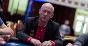 Viaggio dentro PokerStars: come si mescolano i mazzi?