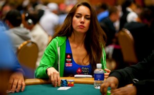 Liv Boeree: "Bilzerian uomo di plastica, incerto il contratto con Stars"