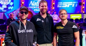 Van Hoof, Jacobson, Stephensen: il Main Event è una corsa a tre