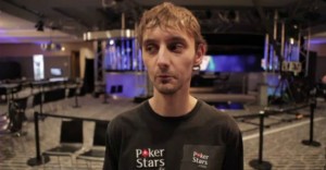 Floppa un quads, vince la mano ed esulta da campione del mondo
