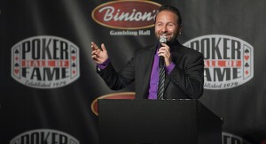 L'estate infuocata di Daniel Negreanu: "Un milione di dollari in buy-in, giocherò senza vendere quote"