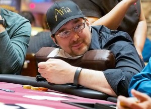 Il video poker di Phil Hellmuth al Bellagio, un autogol per tutti