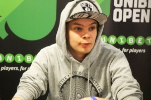 Jarildur1 implacabile: vince 9 tornei in 4 giorni!