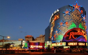 Il Riviera verrà demolito: 60 anni di storia di Las Vegas tramontano
